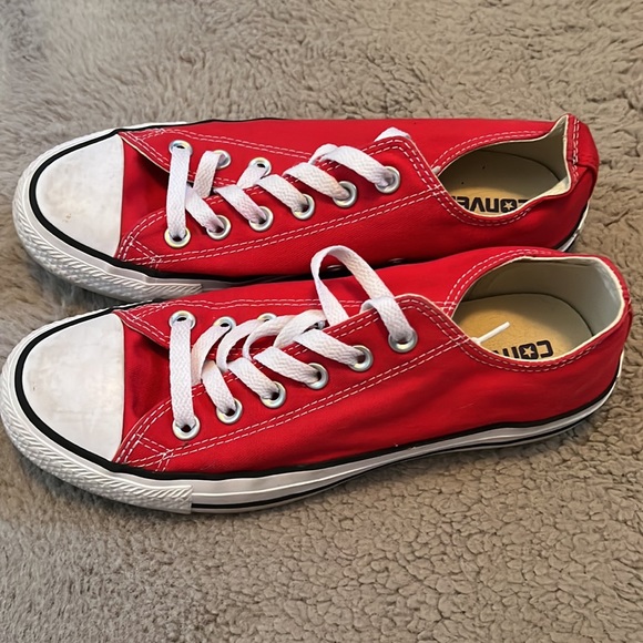 Red Converse - Picture 2 of 3